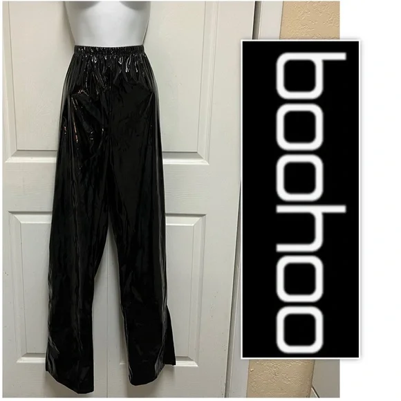 NWT Boohoo HIGH WAIST EXTRA LONG VINYL PVC SPLIT HEM PANTS - Picture 4 of 8